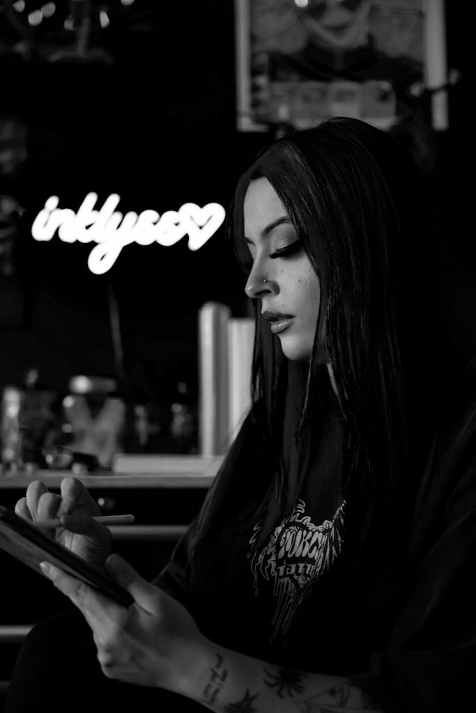 alyssa-headshot-bw